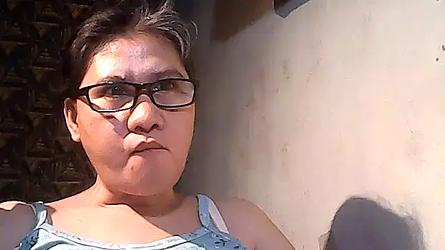 sweetsosie18 online show from 12.05.25