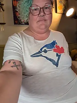 Snapshot of PotOfGreer chatting on 11.01.25 PotOfGreer online show from 11.01.25