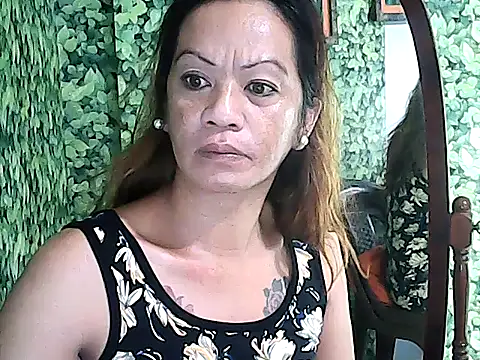 yummy 21xxx online show from 11.09.25