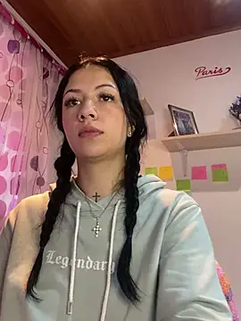 Snapshot of MadisonCambel chatting on 12.12.24 MadisonCambel online show from 12.12.24