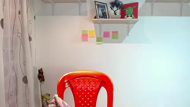 Snapshot of MadisonCambel chatting on 12.28.24 MadisonCambel online show from 12.28.24