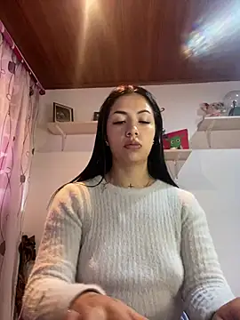 Snapshot of MadisonCambel chatting on 01.10.25 MadisonCambel online show from 01.10.25