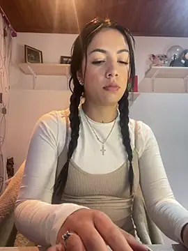 Snapshot of MadisonCambel chatting on 02.11.25 MadisonCambel online show from 02.11.25