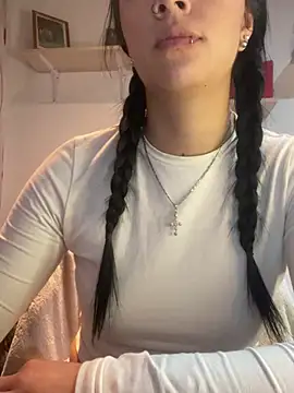 Snapshot of MadisonCambel chatting on 02.12.25 MadisonCambel online show from 02.12.25