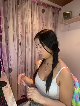 Snapshot of MadisonCambel chatting on 02.21.25 MadisonCambel online show from 02.21.25