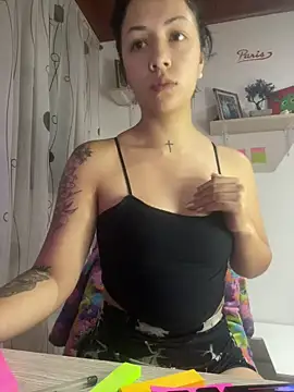 Snapshot of MadisonCambel chatting on 03.22.25 MadisonCambel online show from 03.22.25