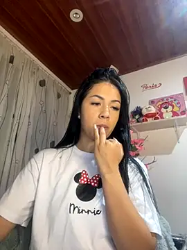 Snapshot of MadisonCambel chatting on 10.04.25 MadisonCambel online show from 10.04.25