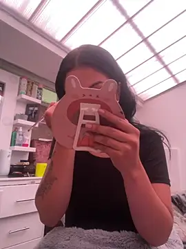 Snapshot of MadisonCambel chatting on 10.11.25 MadisonCambel online show from 10.11.25