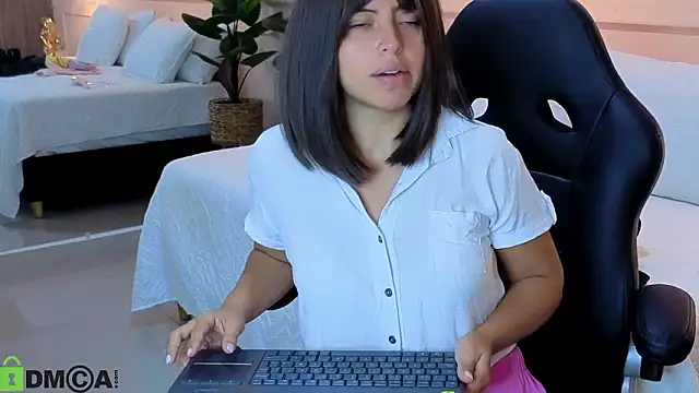 ROSE  15 online show from 01.14.26