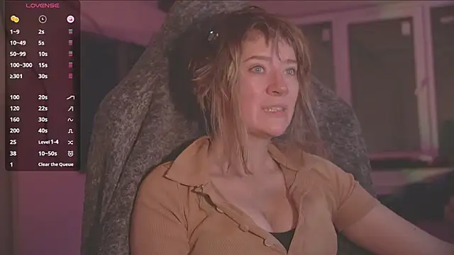 RikkiSanchez online show from 11.01.25