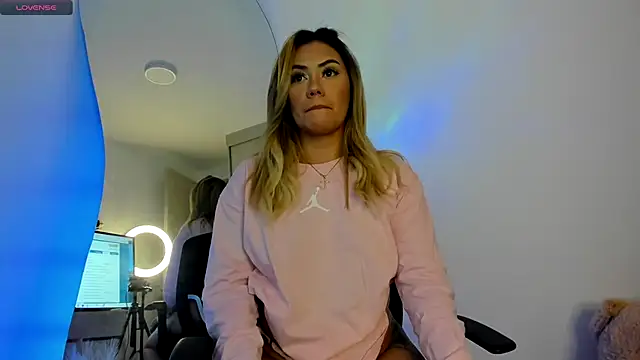 SussiVega online show from 03.03.25