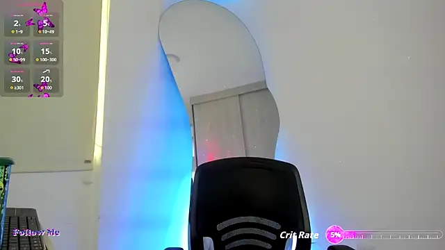 SussiVega online show from 10.17.25