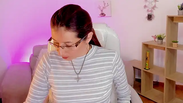 Snapshot of Antonnella_3 chatting on 02.24.25 Antonnella 3 online show from 02.24.25