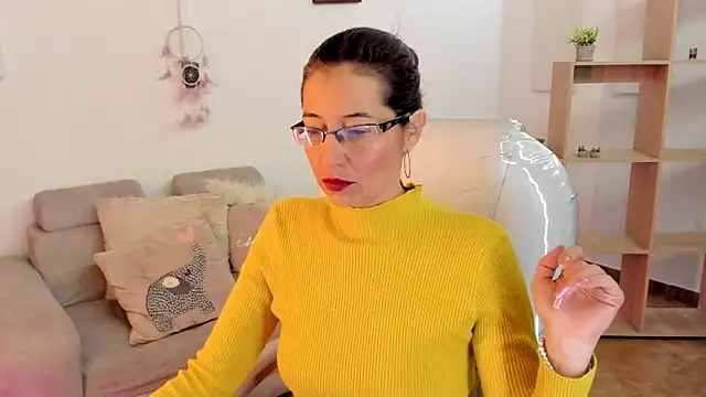 Snapshot of Antonnella_3 chatting on 03.06.25 Antonnella 3 online show from 03.06.25