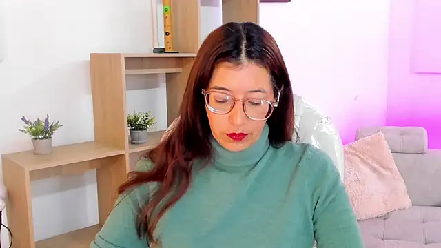 Snapshot of Antonnella_3 chatting on 09.26.25 Antonnella 3 online show from 09.26.25