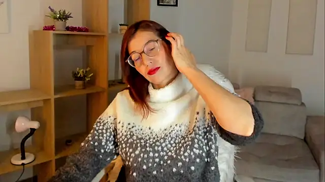 Snapshot of Antonnella_3 chatting on 11.25.25 Antonnella 3 online show from 11.25.25