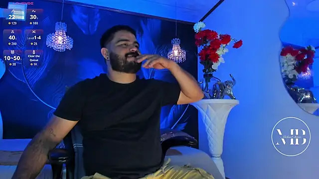 Snapshot of MichaelBear_ chatting on 10.21.25 MichaelBear online show from 10.21.25