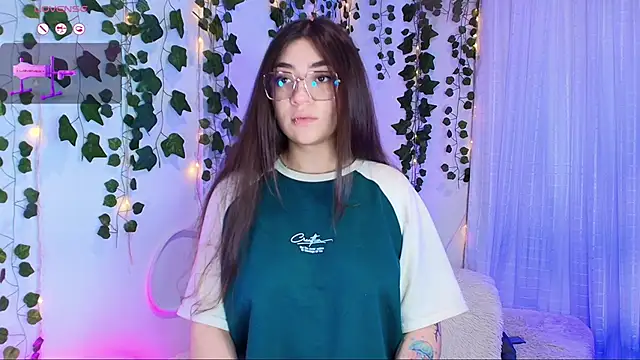 Samii Evans online show from 10.18.25