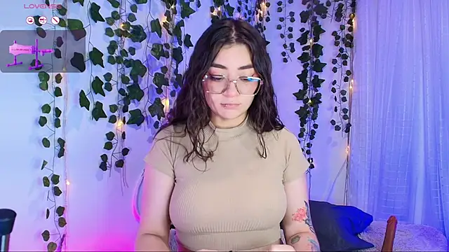 Samii Evans online show from 10.24.25