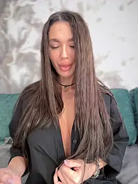 Emma Catt online show from 03.26.26