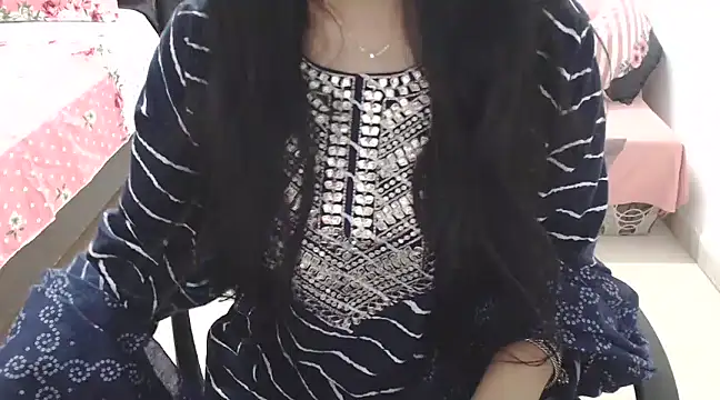 Princess Sara online show from 02.15.25