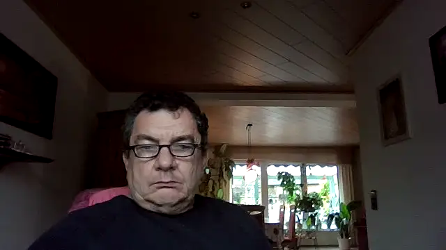 Nobbie444 online show from 11.15.25