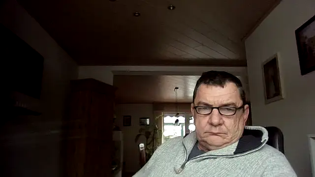 Nobbie444 online show from 02.06.26