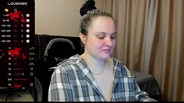 AlanaBrox online show from 12.22.25