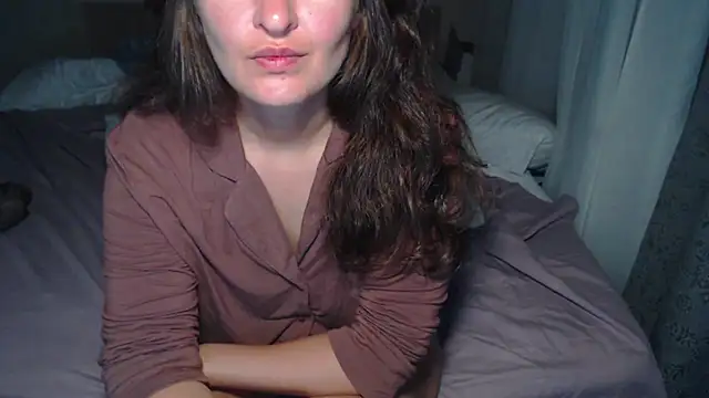 LoraPreston online show from 09.26.25