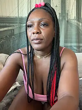 TilaTotti online show from 10.23.25