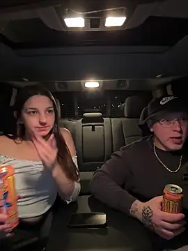 DoriDeluxe66 online show from 02.05.25