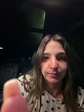 Snapshot of DoriDeluxe66 chatting on 02.06.26 DoriDeluxe66 online show from 02.06.26