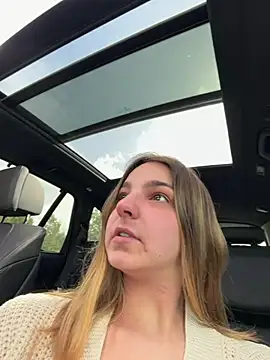 Snapshot of DoriDeluxe66 chatting on 02.28.26 DoriDeluxe66 online show from 02.28.26