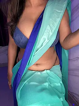 Snapshot of Ms_Divya chatting on 07.24.26 Ms Divya online show from 07.24.26