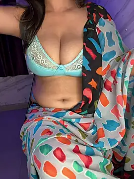 Snapshot of Ms_Divya chatting on 07.28.26 Ms Divya online show from 07.28.26