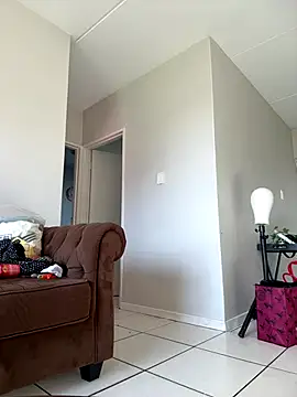 StupidNaturalPhatBooty  online show from 12.18.25