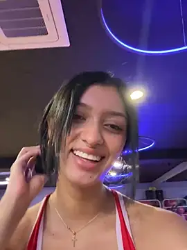 Snapshot of kendall_ruiz chatting on 10.14.25 kendall ruiz online show from 10.14.25