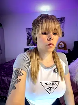 carolina16love online show from 11.30.25