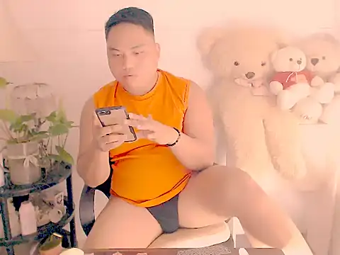 Snapshot of Hardking_69 chatting on 10.18.25 Hardking 69 online show from 10.18.25