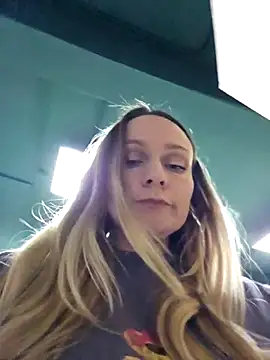 Bondgirl 013 online show from 02.25.26