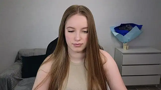 EvaMaddison online show from 12.17.24