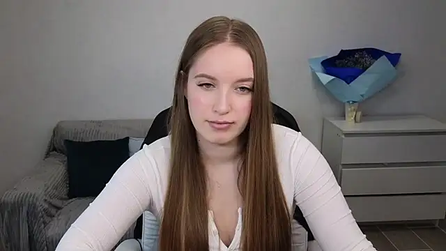 EvaMaddison online show from 12.20.24