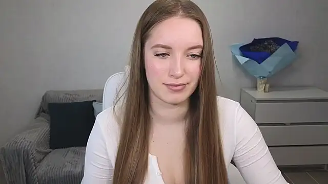 EvaMaddison online show from 12.23.24