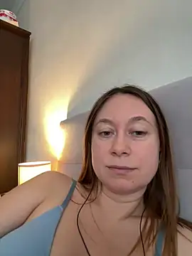 BrookeEvans online show from 02.21.25