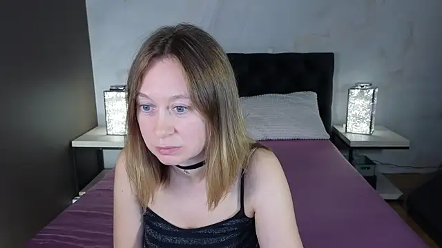 BrookeEvans online show from 09.23.25