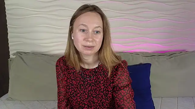 BrookeEvans online show from 10.11.25