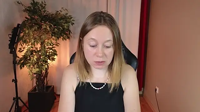 BrookeEvans online show from 10.15.25