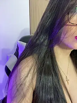 KateLatorre online show from 03.04.26