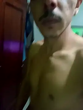 Snapshot of JuninhoPilati chatting on 04.01.26 JuninhoPilati online show from 04.01.26