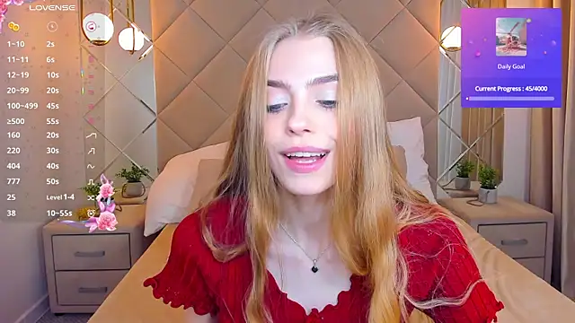 Snapshot of sayl0r_moon chatting on 02.06.25 sayl0r moon online show from 02.06.25